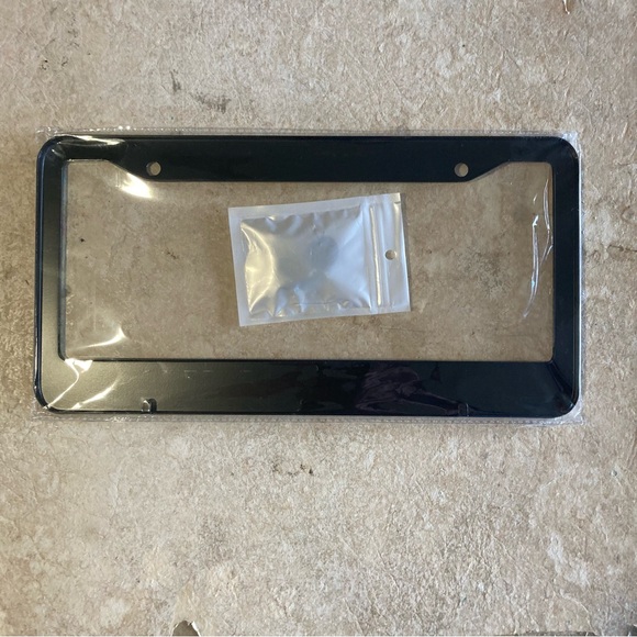 Chainsaw Man License Plate Frame w/Hardware New - Picture 2 of 2